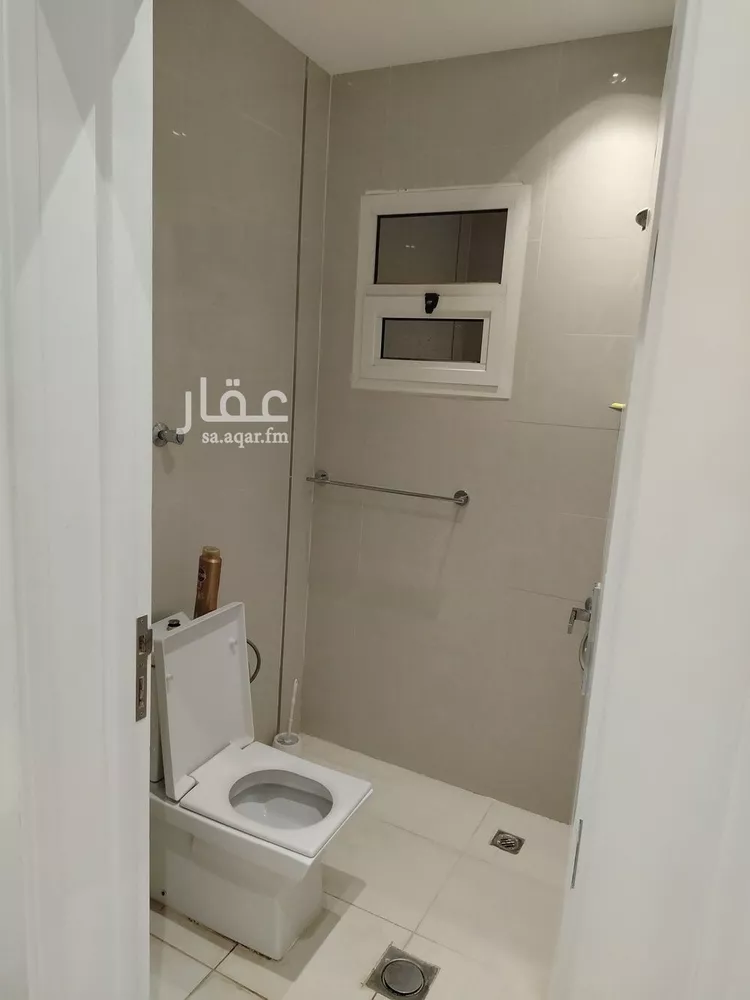 فيلا للإيجار في شارع عبدالعزيز بن سبيل, حي العارض, مدينة الرياض, منطقة الرياض صورة 3