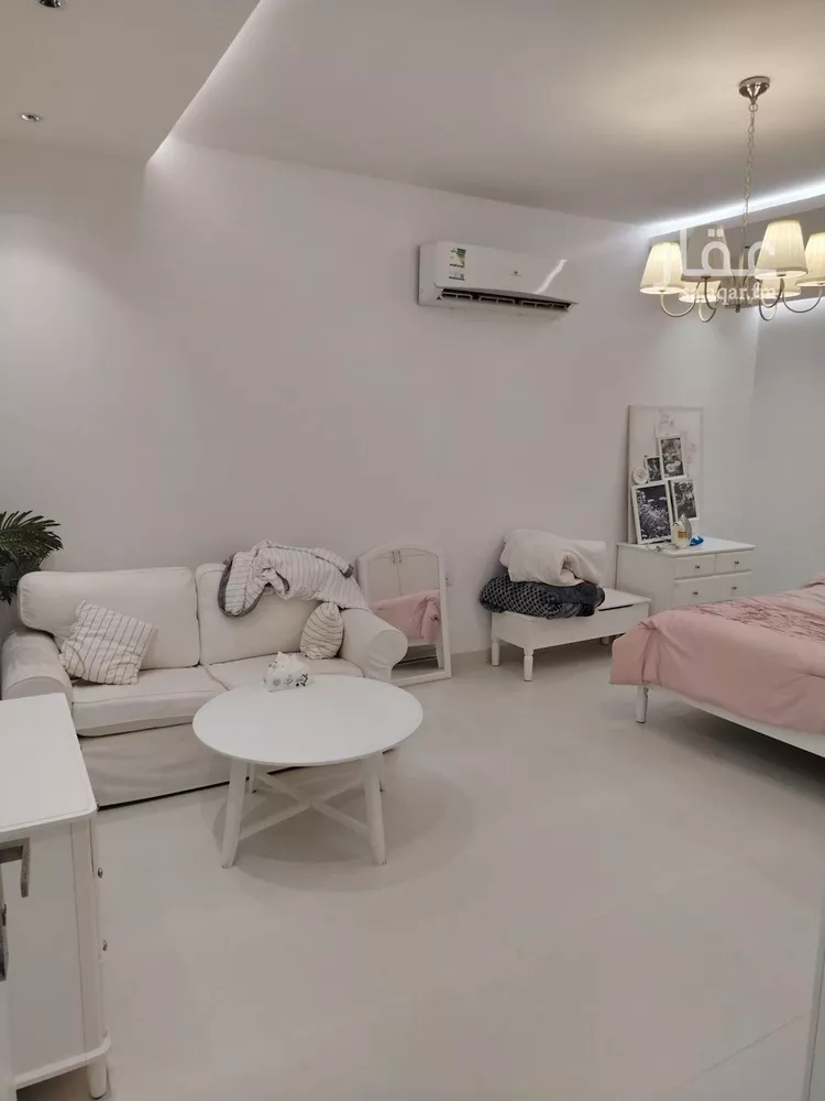 فيلا للبيع في شارع عبدالعزيز بن سبيل, حي العارض, مدينة الرياض, منطقة الرياض صورة 5