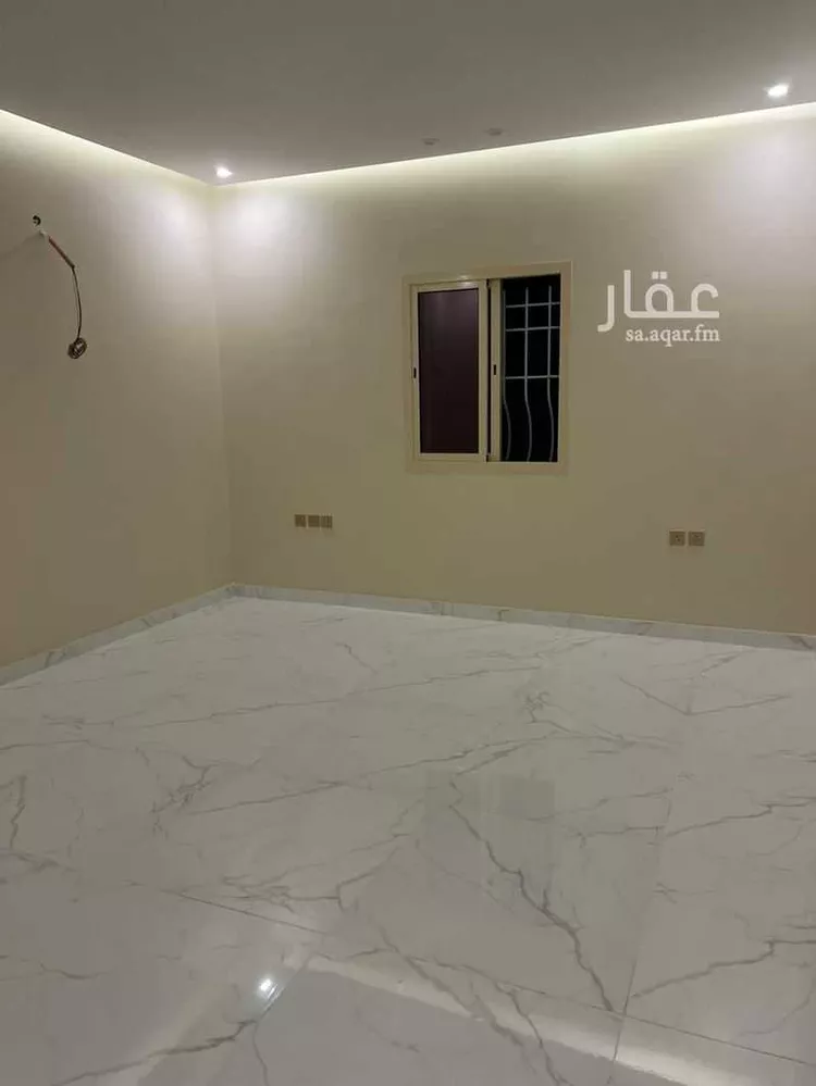 شقة للبيع في شارع شارع 65 ج, حي الشاطئ, مدينة جازان, منطقة جازان صورة 3