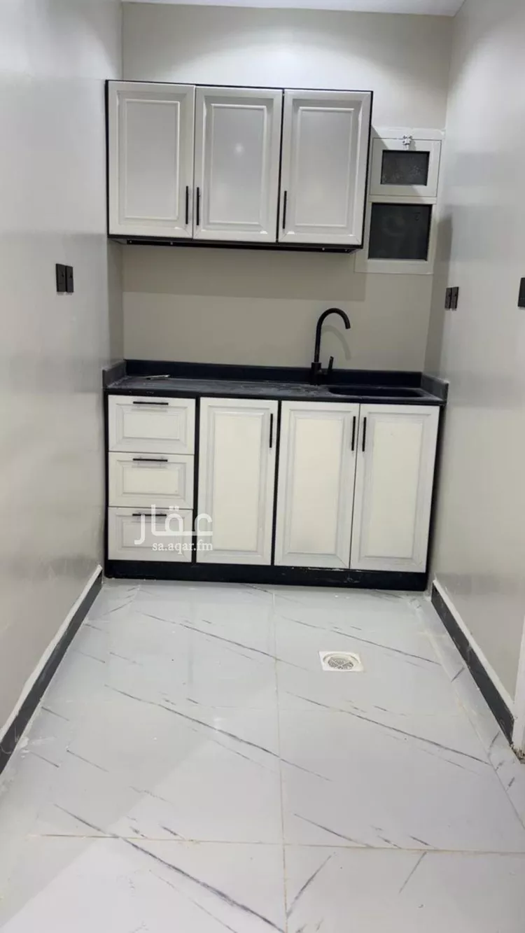 شقة للإيجار في شارع الامير ناصر بن عبدالعزيز, حي الروضة, مدينة الرياض, منطقة الرياض صورة 4