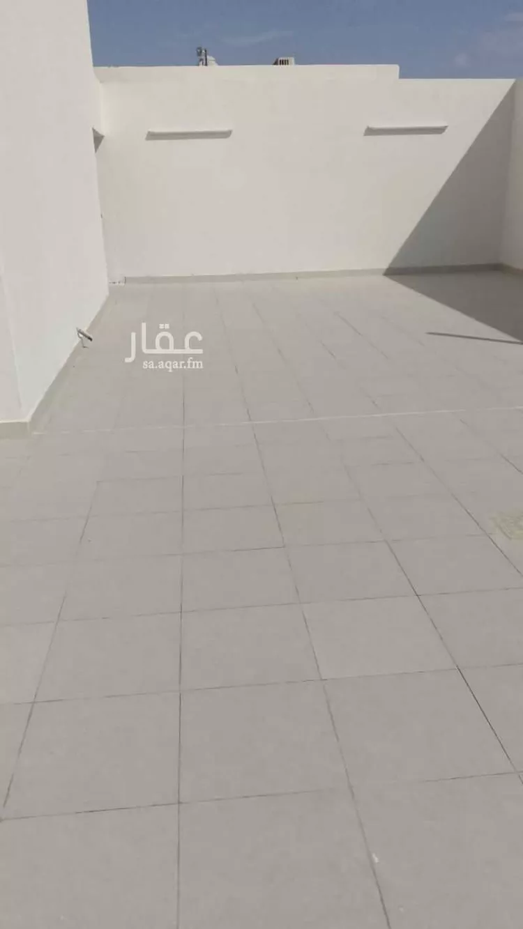 محل للإيجار في شارع 5200669, حي عريض, مدينة الرياض, منطقة الرياض صورة 3