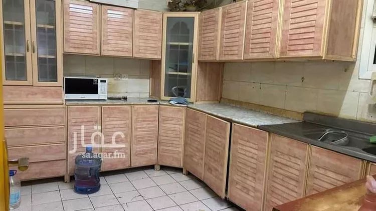 شقة للإيجار في شارع ابراهيم القرطبي ، حي الوزارات ، الرياض ، منطقة الرياض صورة 3