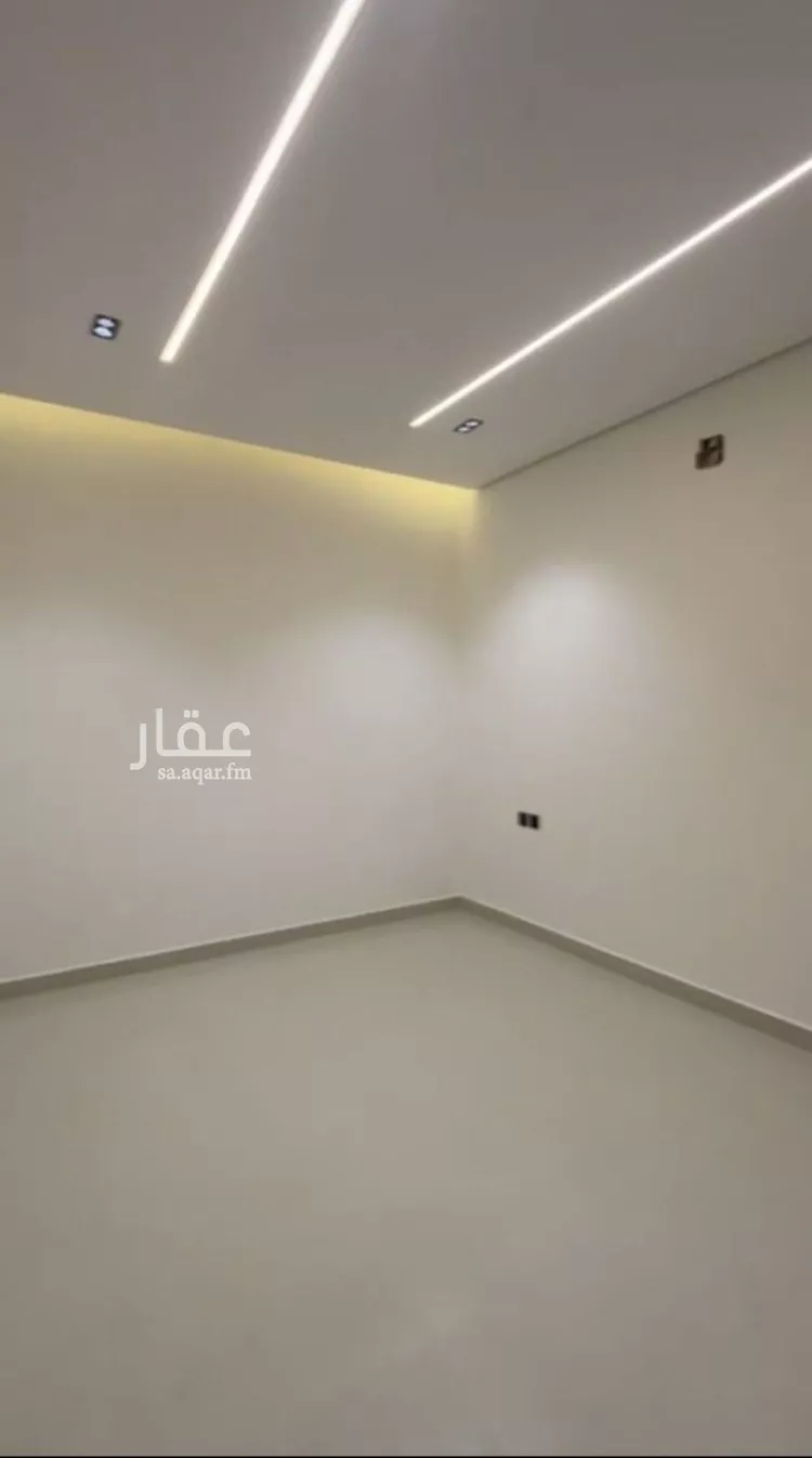 دور للبيع في شارع يحيى بن أكثم, حي عكاظ, مدينة الرياض, منطقة الرياض صورة 4