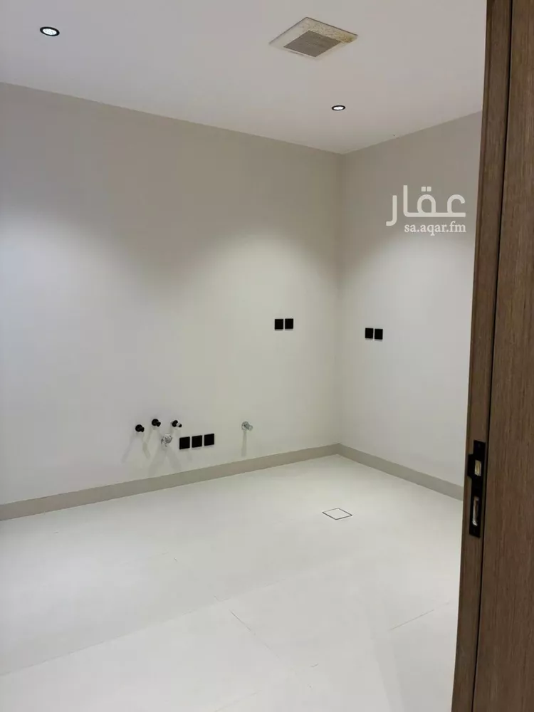 دور للبيع في شارع حيزان, حي السويدي, مدينة الرياض, منطقة الرياض 22