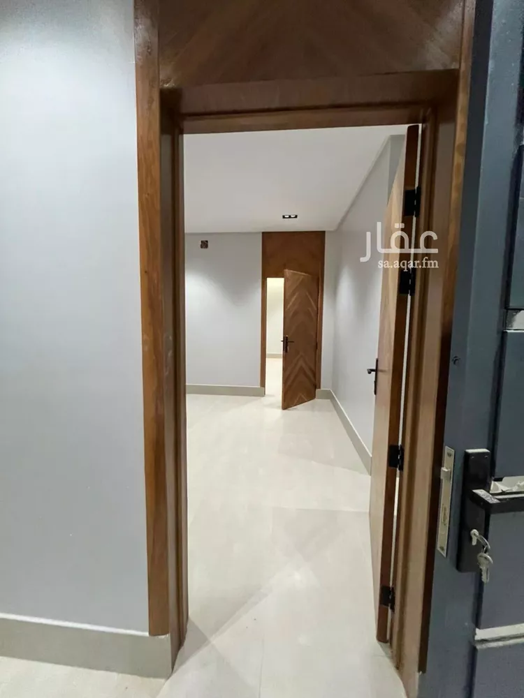 دور للبيع في شارع حسن سلطان العمروي, حي طويق, مدينة الرياض, منطقة الرياض 13