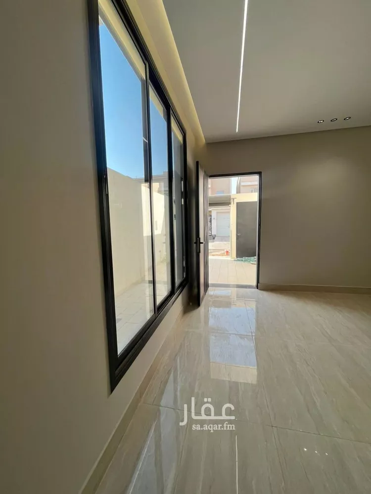 دور للبيع في شارع يحيى المفتي, حي طويق, مدينة الرياض, منطقة الرياض صورة 3
