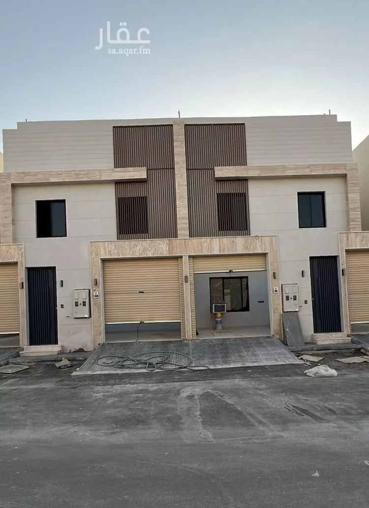 فيلا للبيع في شارع ممر30, حي عكاظ, مدينة الرياض, منطقة الرياض صورة 4