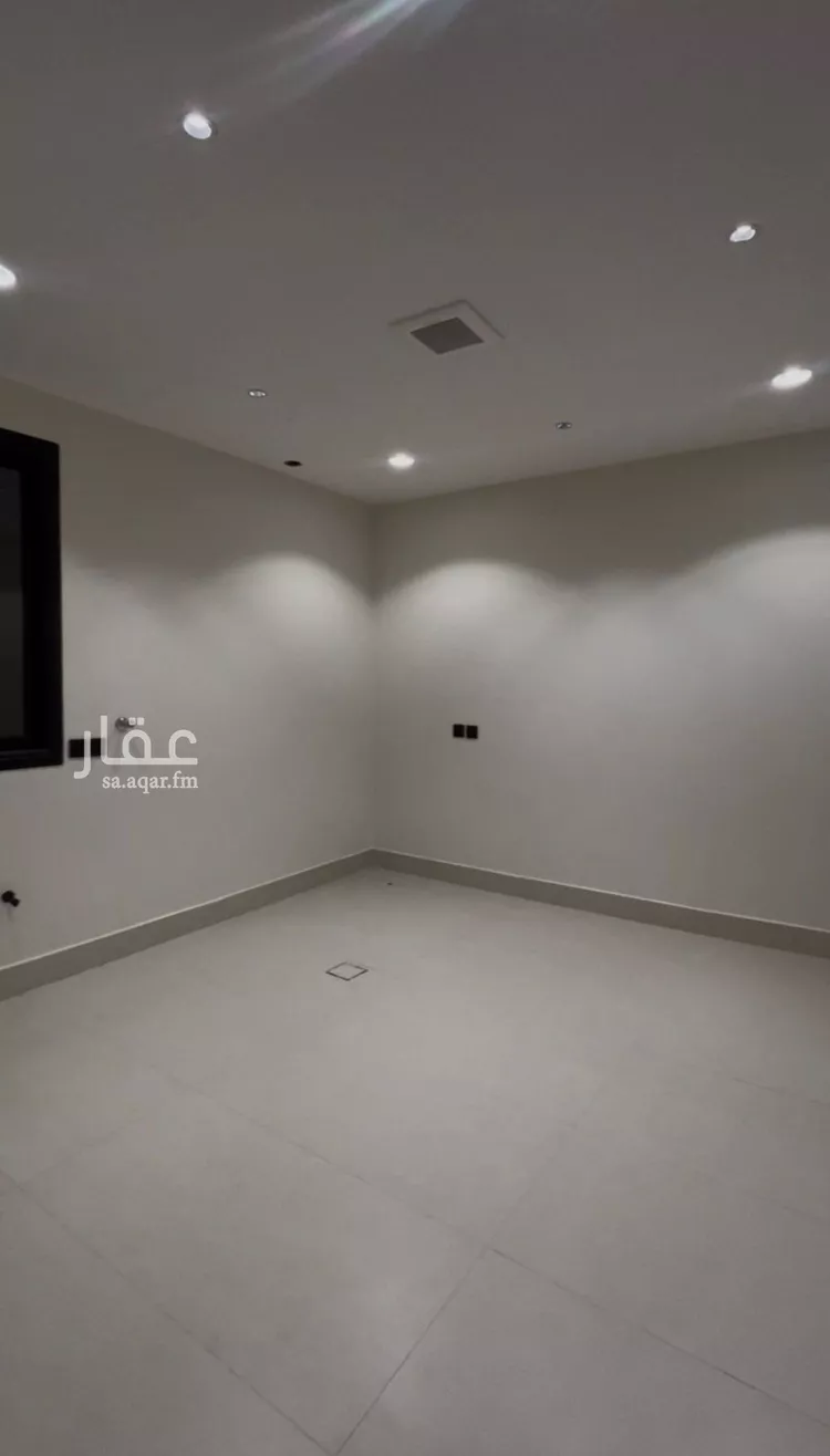 دور للبيع في شارع روح بن عبادة, حي السويدي الغربي, مدينة الرياض, منطقة الرياض صورة 4