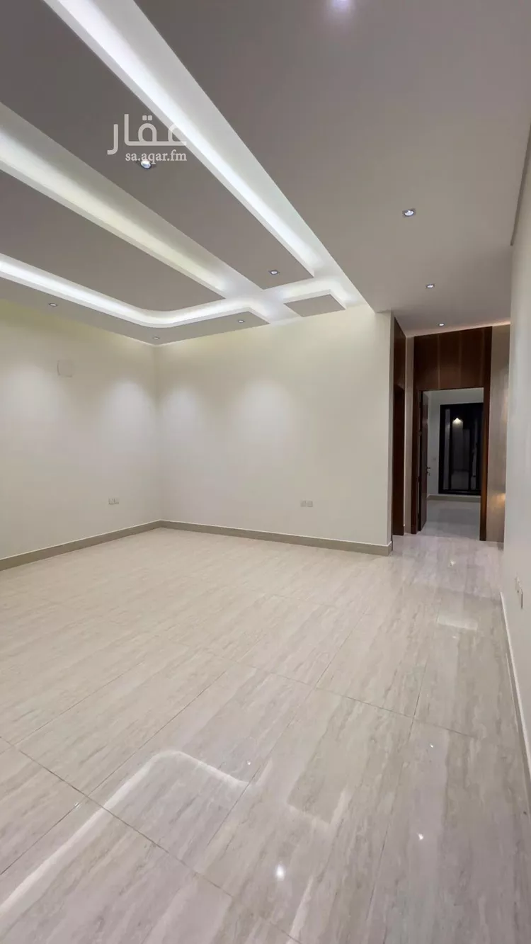 Floor for Sale in Riyadh Dhahrat Namar 8