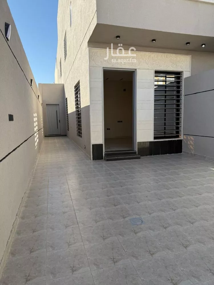 دور للبيع في شارع سعيد بن عبدربه, حي العوالي, مدينة الرياض, منطقة الرياض صورة 5