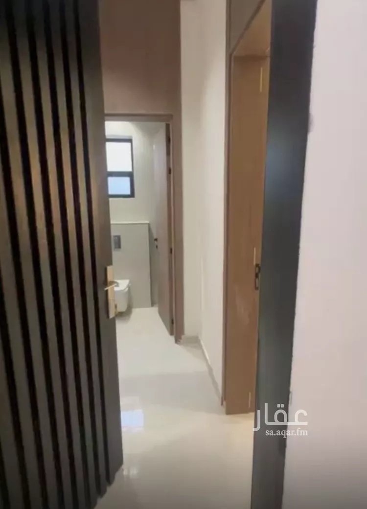 دور للبيع في شارع يحيى بن أكثم, حي عكاظ, مدينة الرياض, منطقة الرياض صورة 5
