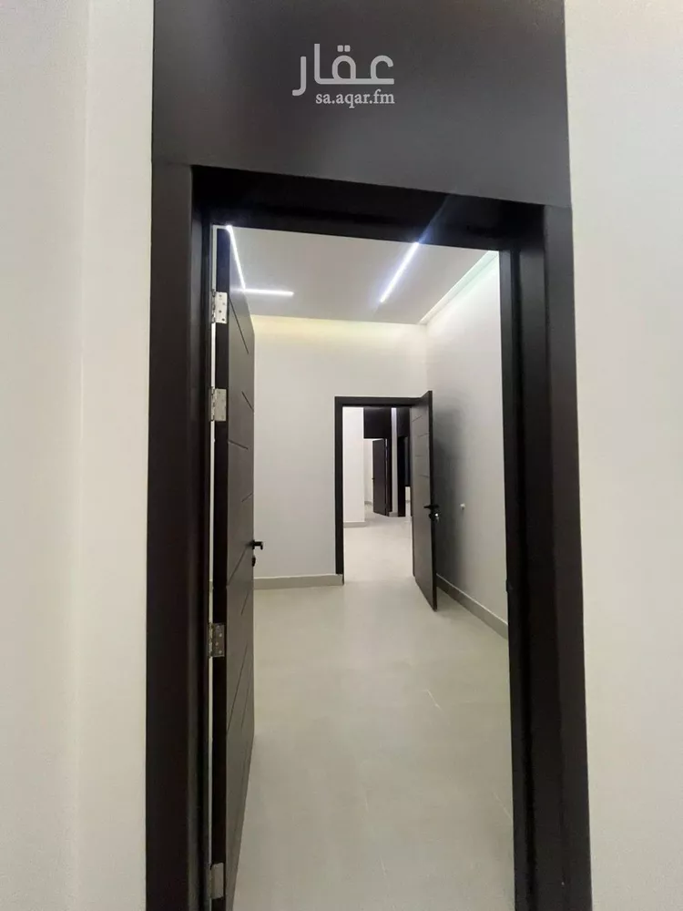 دور للبيع في شارع محمد الفاكهي, حي طويق, مدينة الرياض, منطقة الرياض صورة 4
