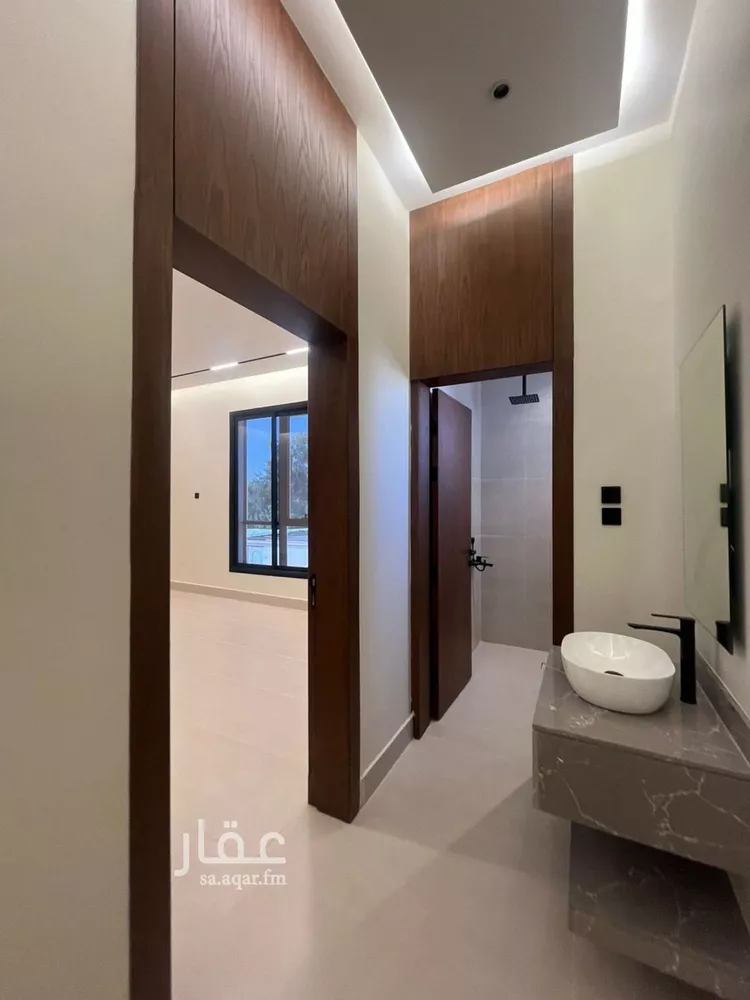 دور للبيع في شارع الحسن الكوفي, حي السويدي الغربي, مدينة الرياض, منطقة الرياض 14