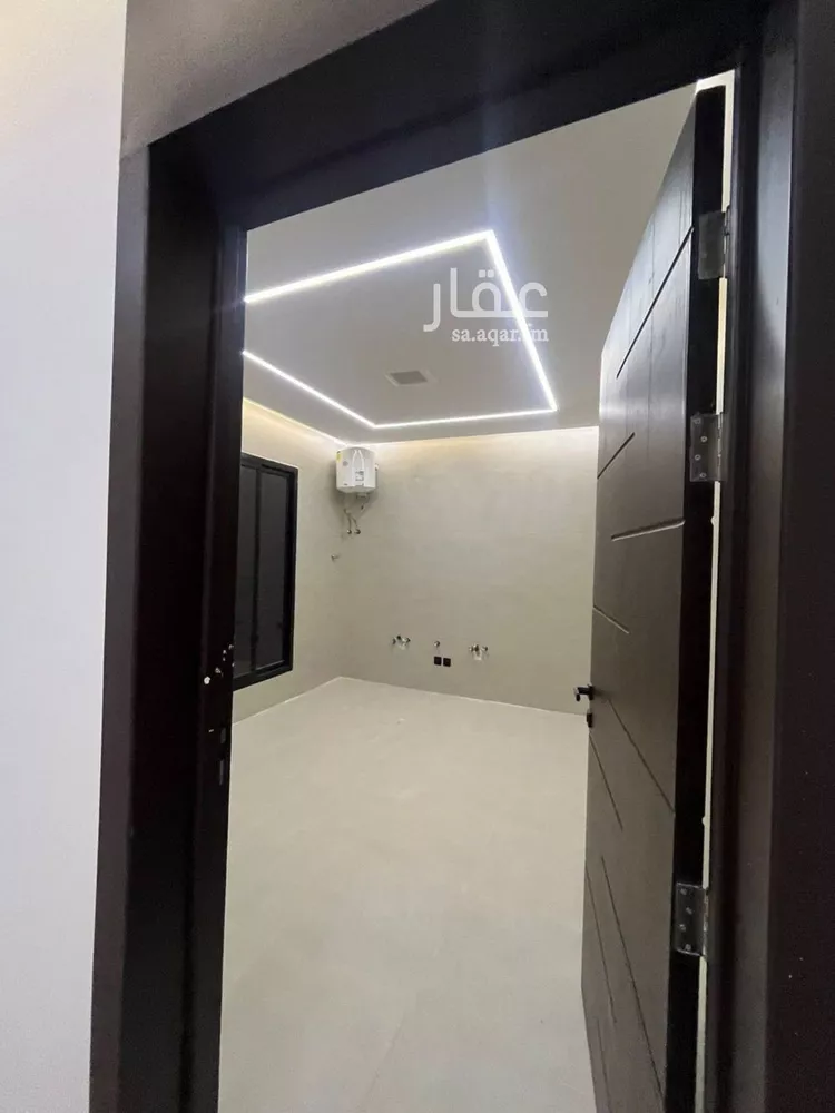 دور للبيع في شارع محمد الفاكهي, حي طويق, مدينة الرياض, منطقة الرياض صورة 2