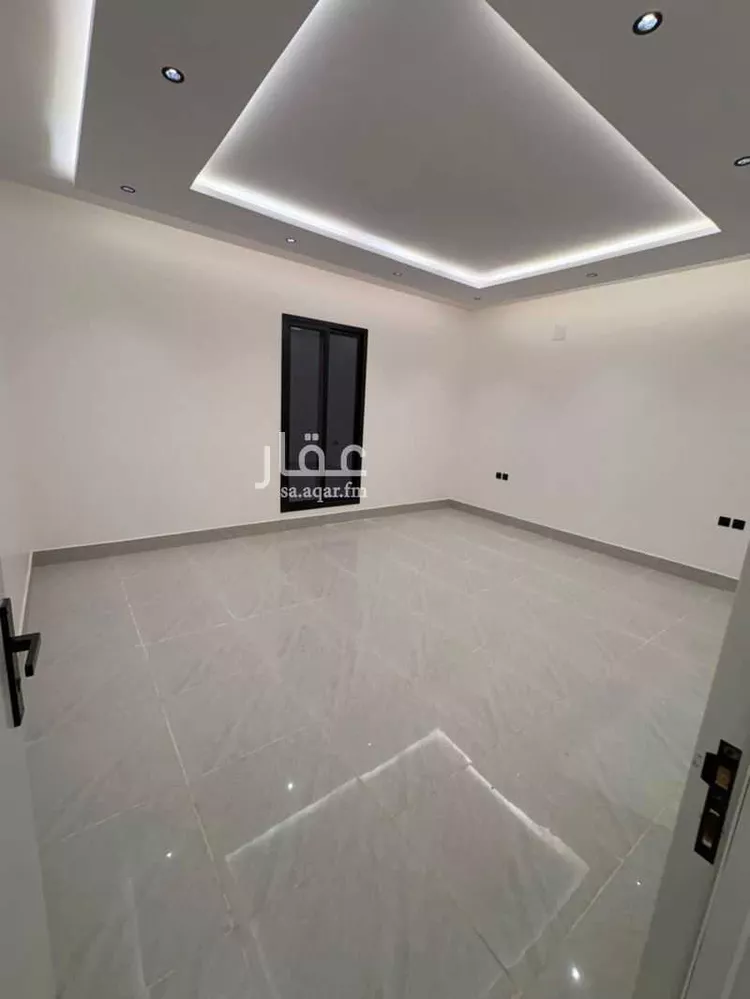 Floor for Sale in Riyadh Badr
