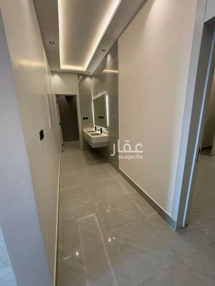 دور للبيع في شارع الامام البخاري, حي بدر, مدينة الرياض, منطقة الرياض صورة 2