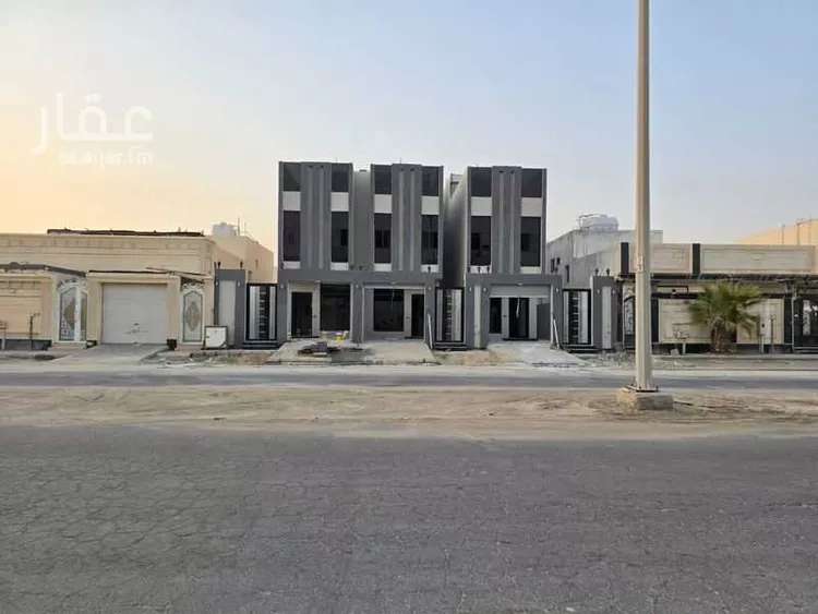 فيلا للبيع في شارع ابن ابي زرعه, حي ضاحية الملك فهد, مدينة الدمام, المنطقة الشرقية