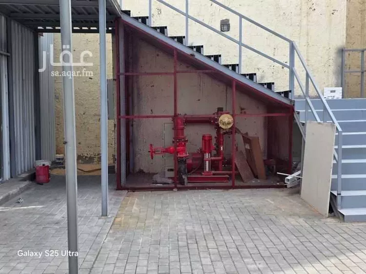 Complex for rent in Riyadh Ar Rimal 9