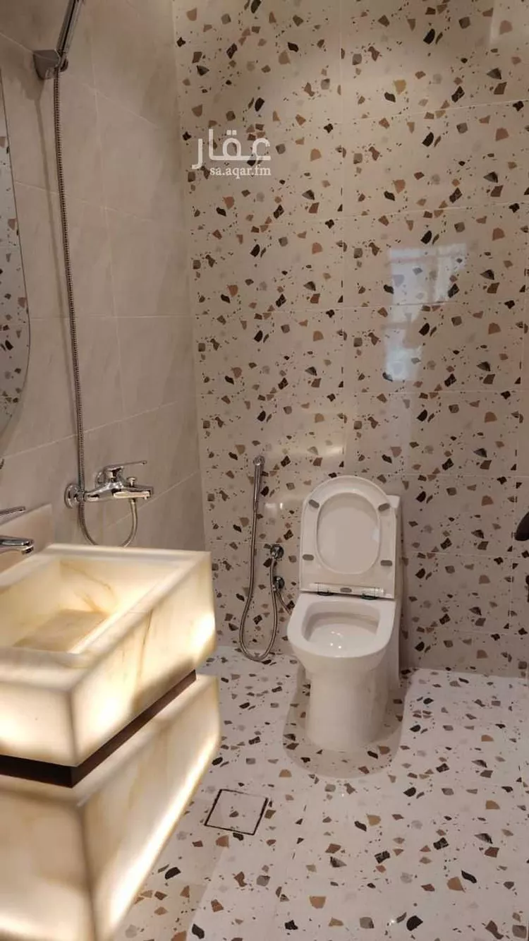 شقة للإيجار في شارع الخطيب التبريزي, حي البوادي, مدينة جدة, منطقة مكة المكرمة صورة 3