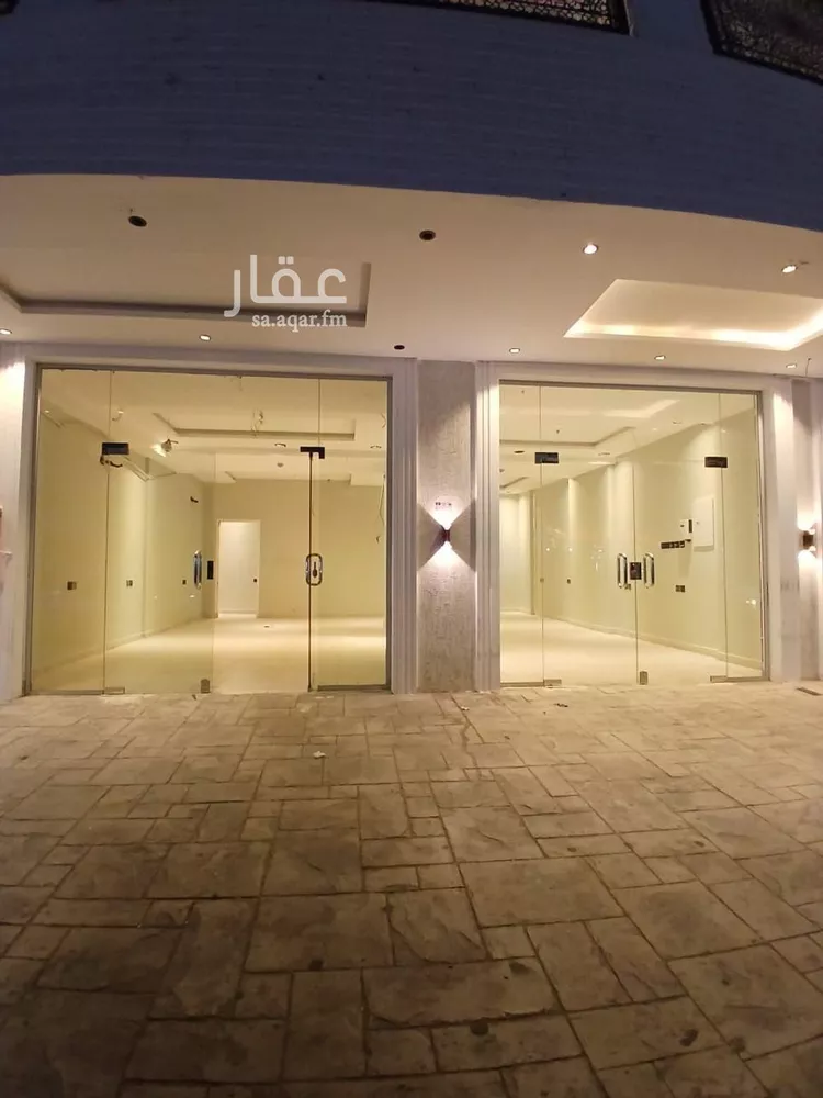 محل للإيجار في شارع الخطيب التبريزي, حي البوادي, مدينة جدة, منطقة مكة المكرمة صورة 4