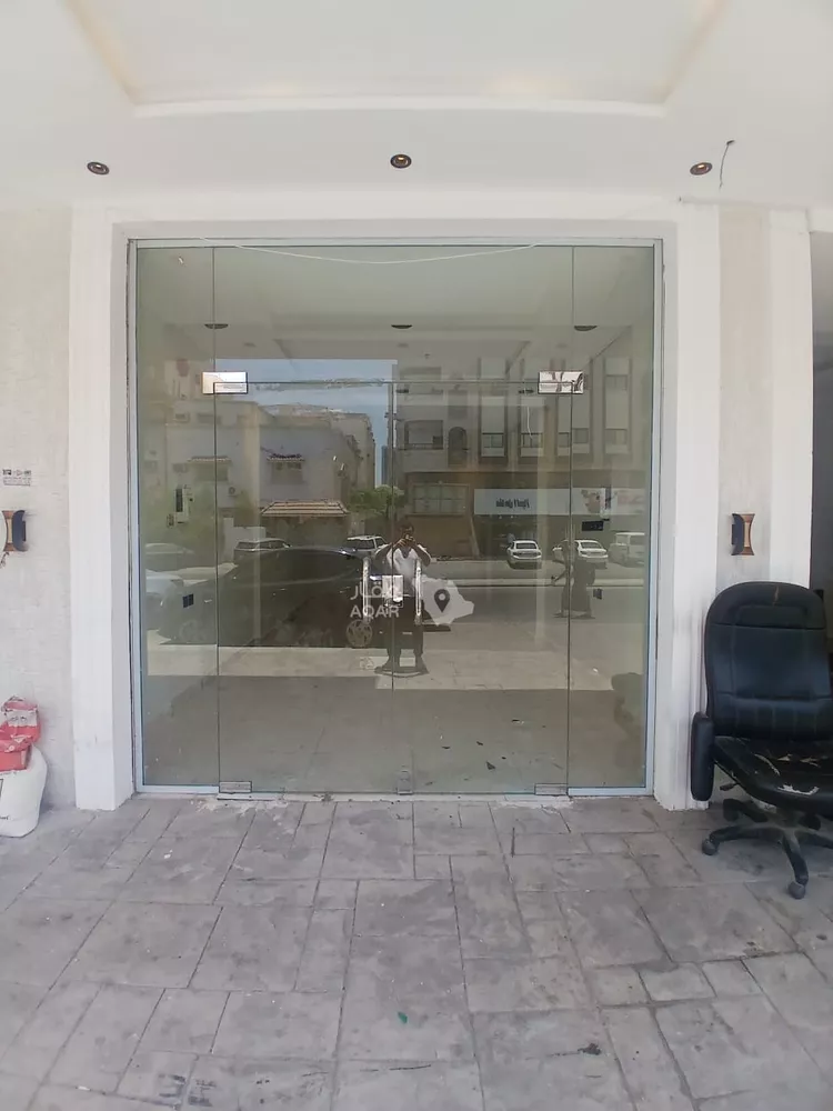 Shop for Rent in Jeddah Al Bawadi صورة 2