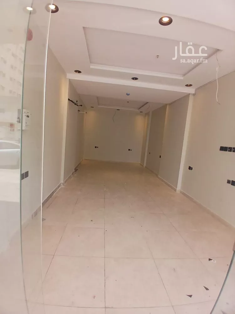 محل للإيجار في شارع الخطيب التبريزي, حي البوادي, مدينة جدة, منطقة مكة المكرمة صورة 3