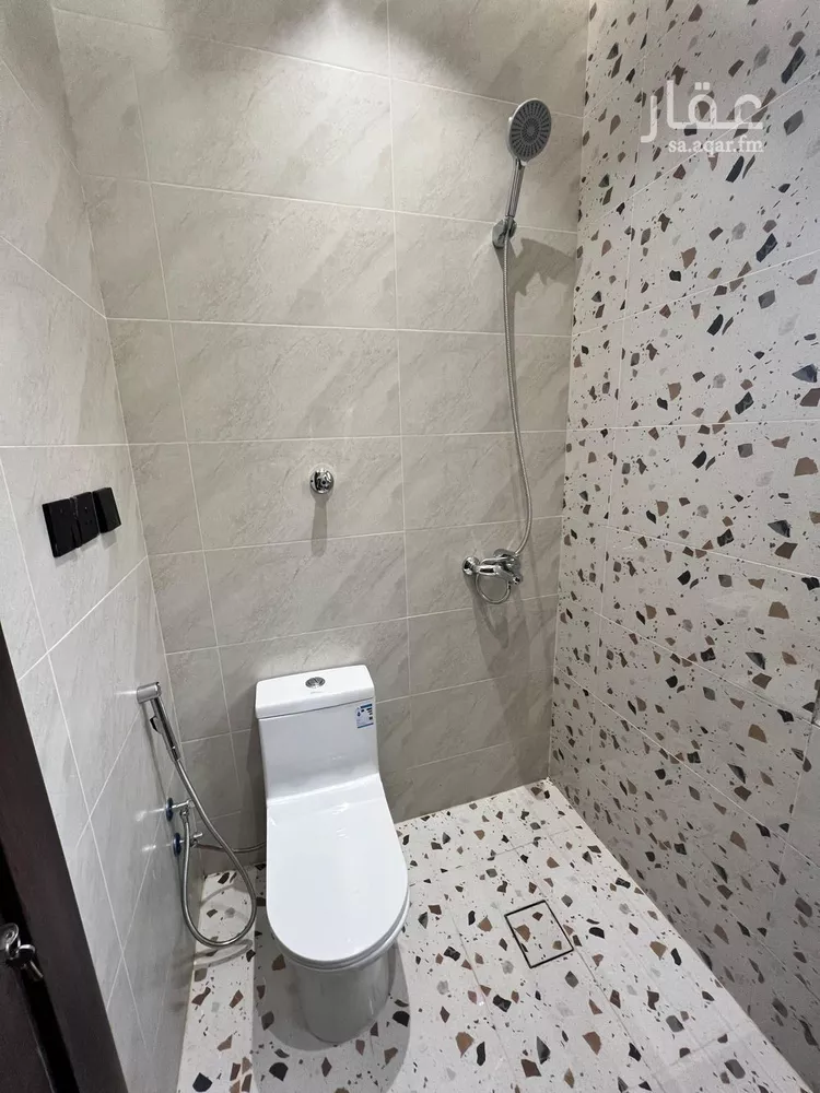 شقة للإيجار في شارع الخطيب التبريزي, حي البوادي, مدينة جدة, منطقة مكة المكرمة صورة 5