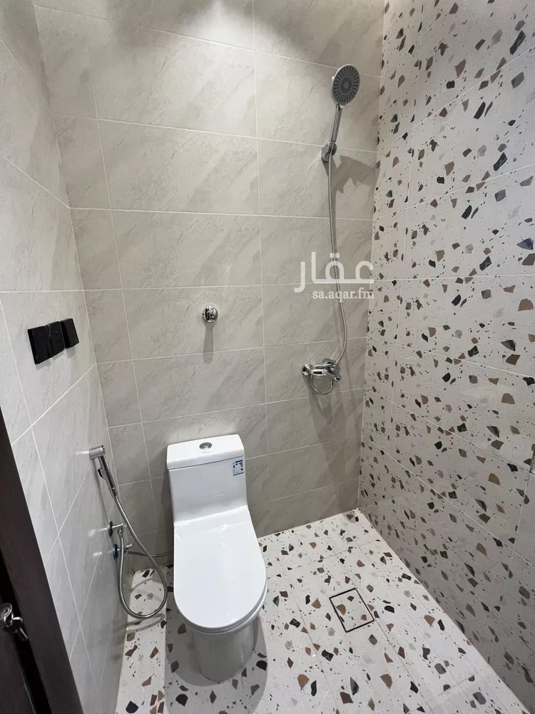 شقة للإيجار في شارع الخطيب التبريزي, حي البوادي, مدينة جدة, منطقة مكة المكرمة 9