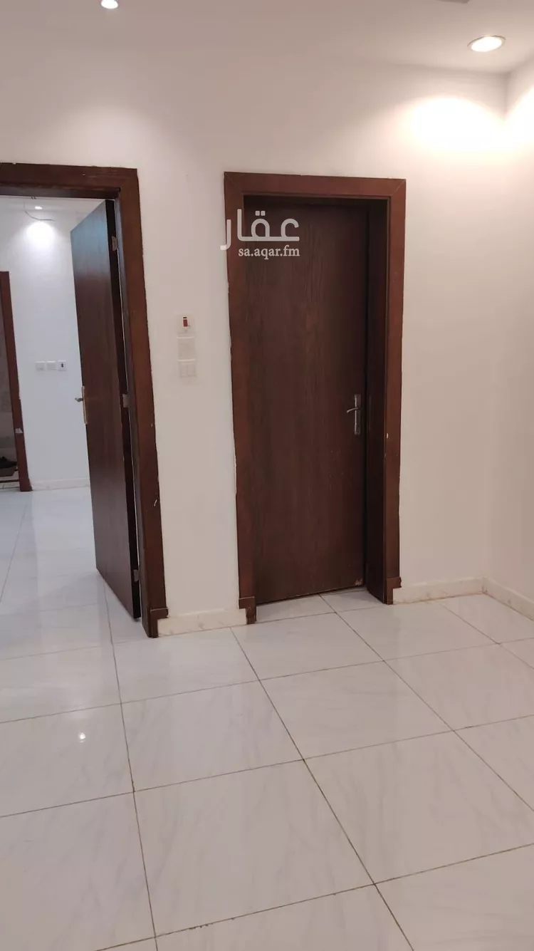 شقة للإيجار في شارع عبدالله ابن حارثة, حي مريخ, مدينة جدة, منطقة مكة المكرمة صورة 3