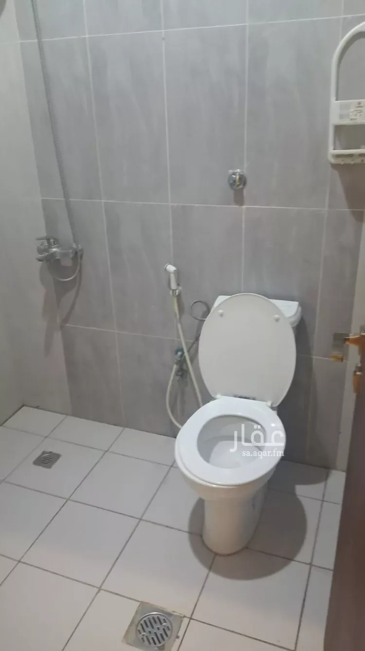 شقة للإيجار في شارع عبدالله ابن حارثة, حي مريخ, مدينة جدة, منطقة مكة المكرمة صورة 3
