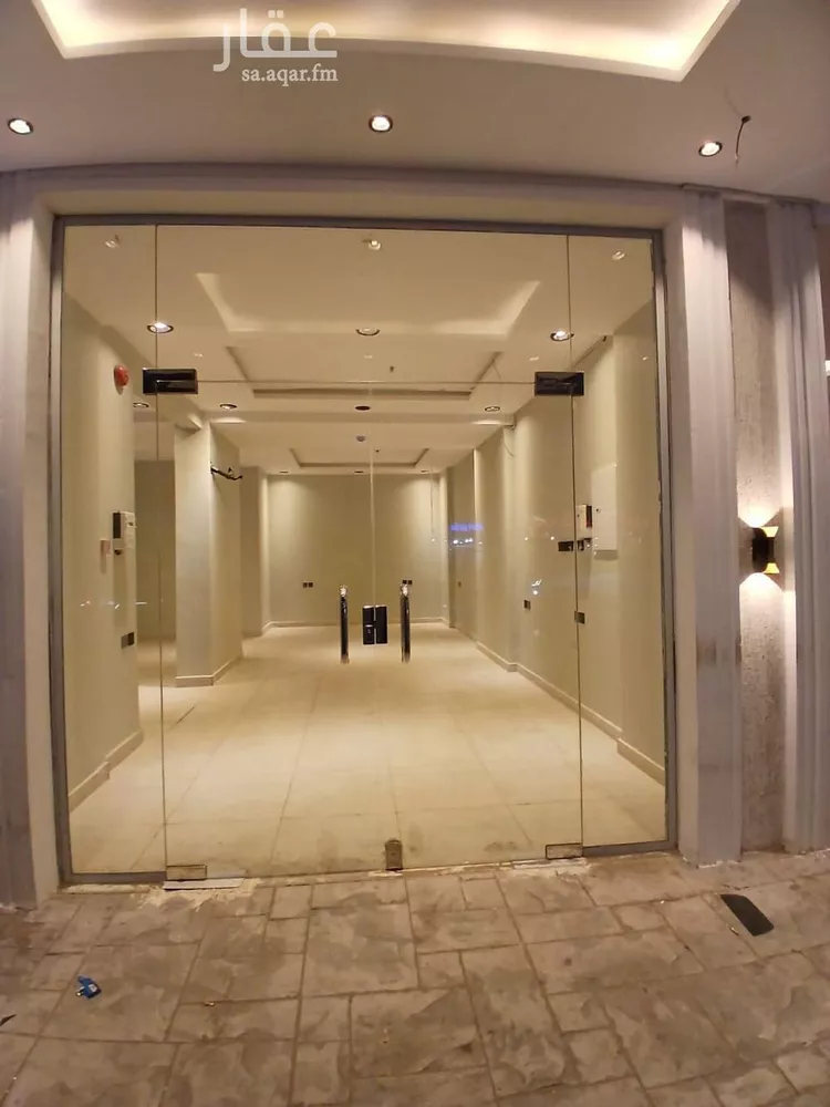 Shop for Rent in Jeddah Al Bawadi صورة 4