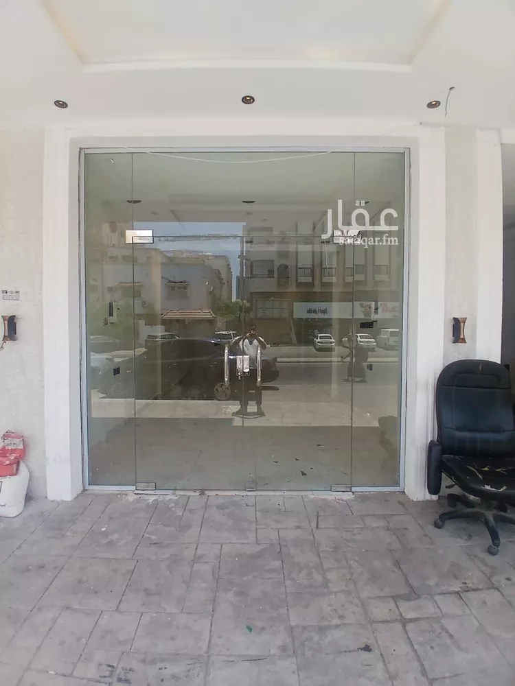 محل للإيجار في شارع الخطيب التبريزي, حي البوادي, مدينة جدة, منطقة مكة المكرمة صورة 4