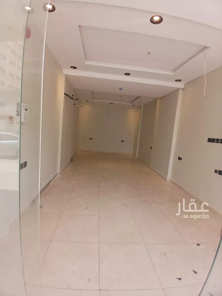 محل للإيجار في شارع الخطيب التبريزي, حي البوادي, مدينة جدة, منطقة مكة المكرمة 1 صورة
