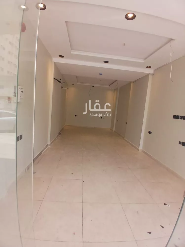 محل للإيجار في شارع الخطيب التبريزي, حي البوادي, مدينة جدة, منطقة مكة المكرمة صورة 2