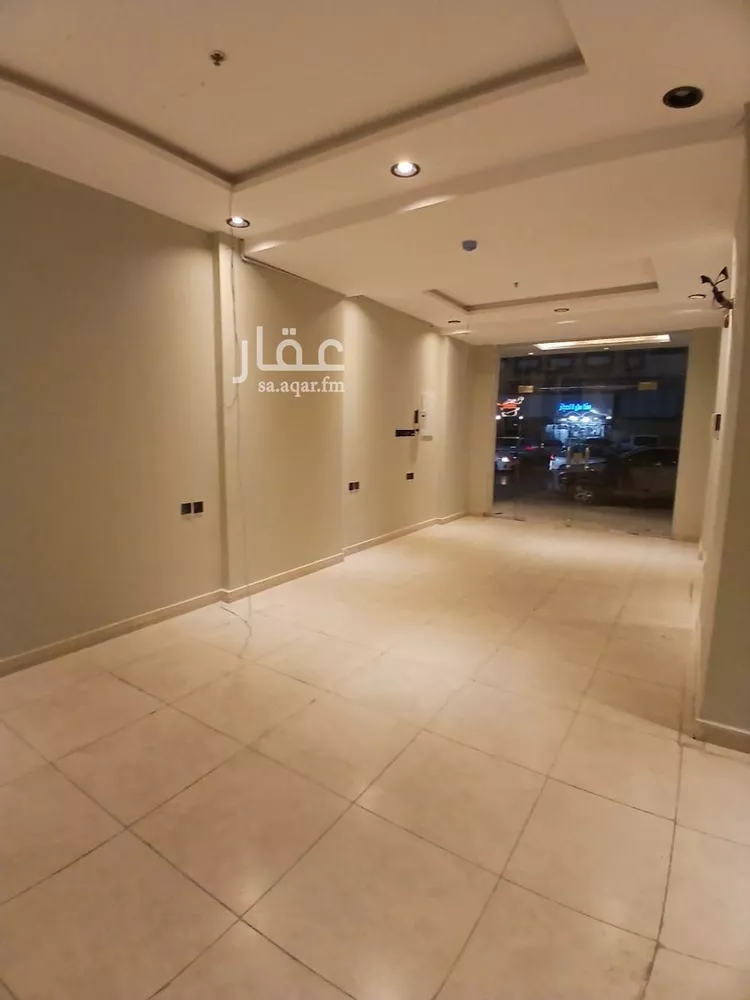 محل للإيجار في شارع الخطيب التبريزي, حي البوادي, مدينة جدة, منطقة مكة المكرمة صورة 3