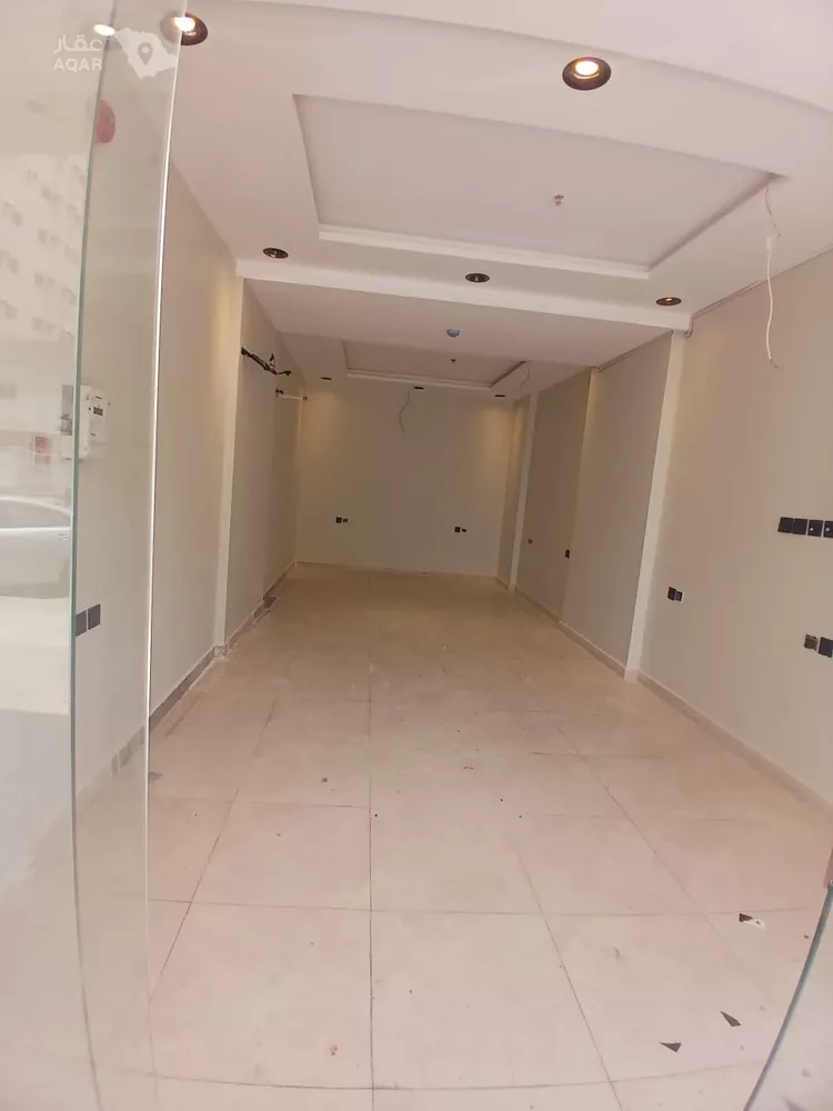 Shop for Rent in Jeddah Al Bawadi