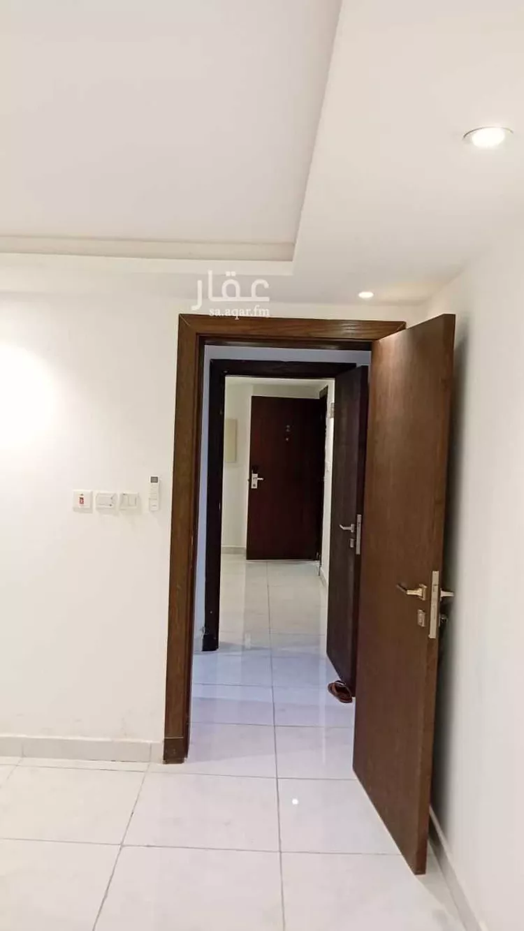 شقة للإيجار في شارع عبدالله ابن حارثة, حي مريخ, مدينة جدة, منطقة مكة المكرمة