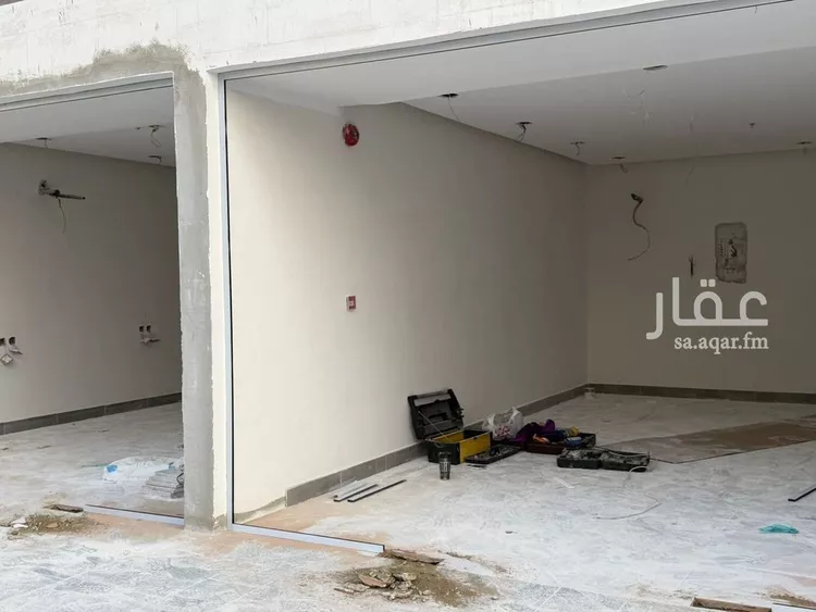 محل للإيجار في شارع بشير الانصاري, حي البوادي, مدينة جدة, منطقة مكة المكرمة صورة 3
