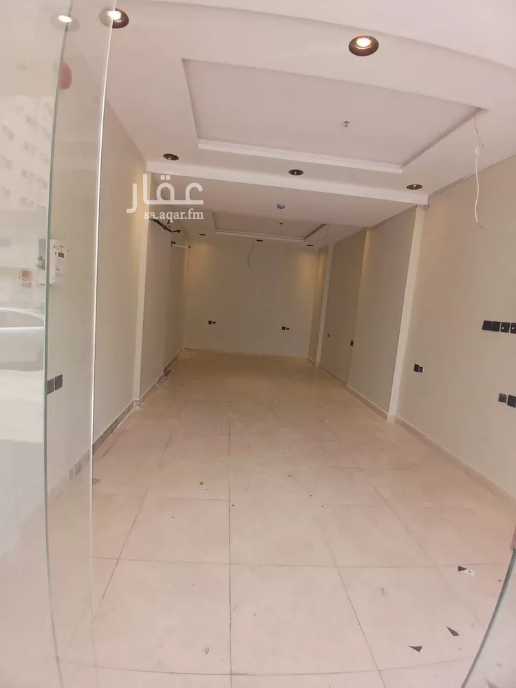 محل للإيجار في شارع الخطيب التبريزي, حي البوادي, مدينة جدة, منطقة مكة المكرمة صورة 2