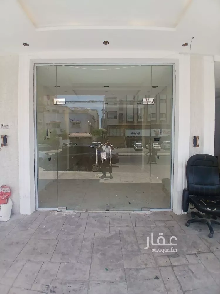 محل للإيجار في شارع الخطيب التبريزي, حي البوادي, مدينة جدة, منطقة مكة المكرمة صورة 3