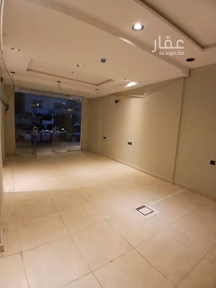 محل للإيجار في شارع الخطيب التبريزي, حي البوادي, مدينة جدة, منطقة مكة المكرمة صورة 2