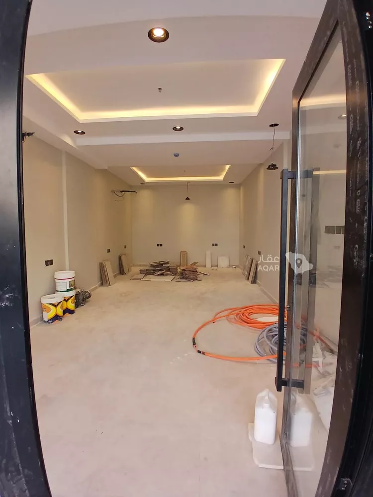 Shop for Rent in Jeddah Al Bawadi