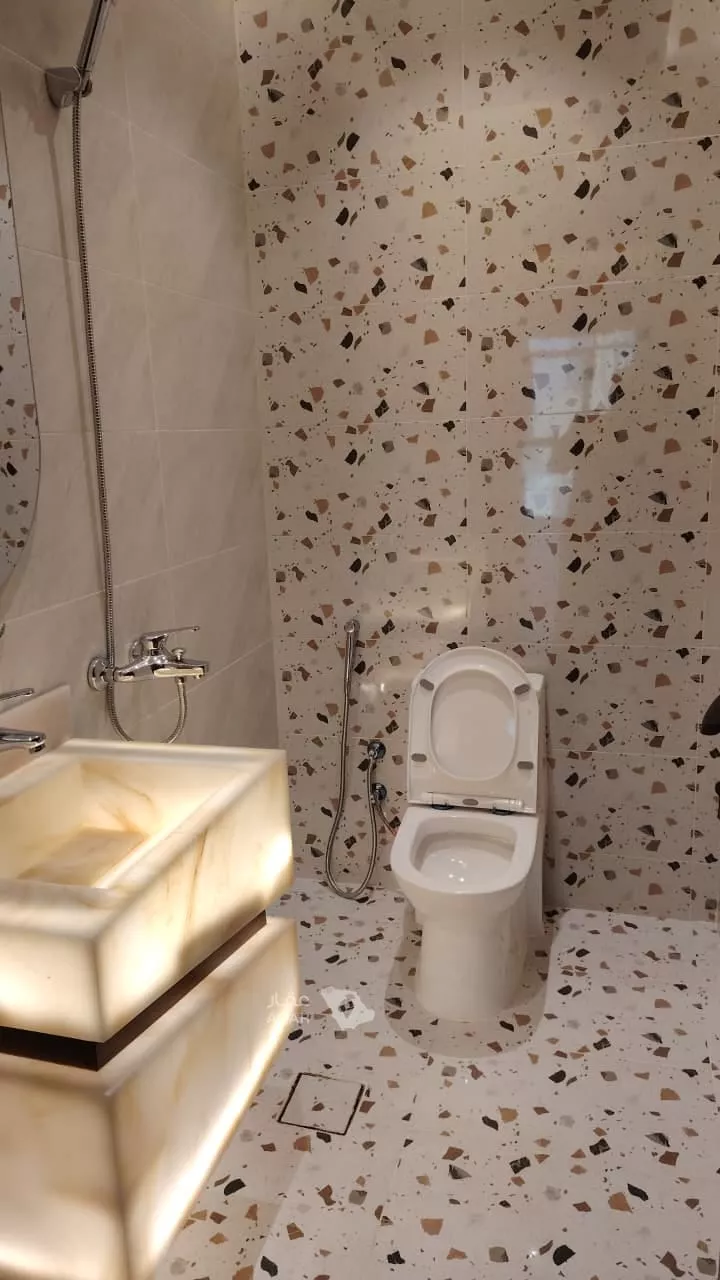 شقة للإيجار في شارع الخطيب التبريزي, حي البوادي, مدينة جدة, منطقة مكة المكرمة 9