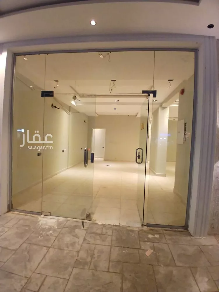 محل للإيجار في شارع الخطيب التبريزي, حي البوادي, مدينة جدة, منطقة مكة المكرمة 11