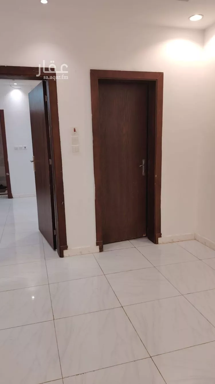 شقة للإيجار في شارع عبدالله ابن حارثة, حي مريخ, مدينة جدة, منطقة مكة المكرمة صورة 5