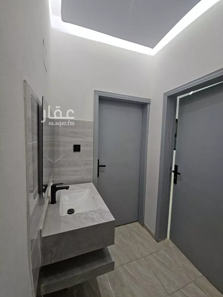 شقة للبيع في شارع رقم 93, حي الجنادرية, مدينة الرياض, منطقة الرياض