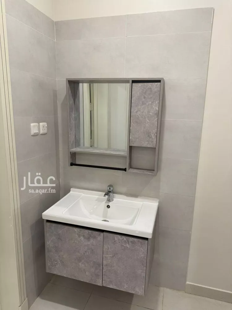شقة للإيجار في شارع صفي الدين القرشي, حي العارض, مدينة الرياض, منطقة الرياض صورة 4