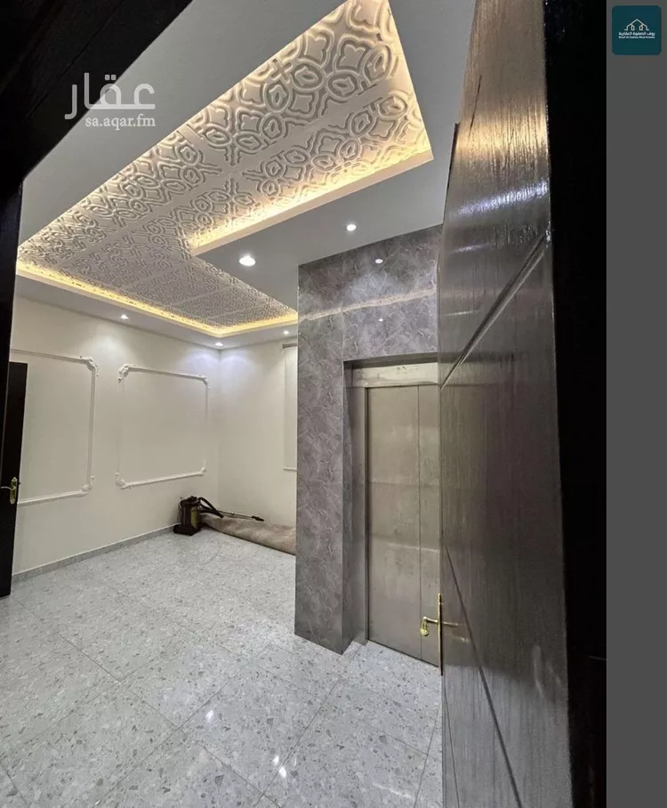 فيلا للبيع في شارع ابن الزبير الغرناطي, حي الرمال, مدينة الرياض, منطقة الرياض صورة 2