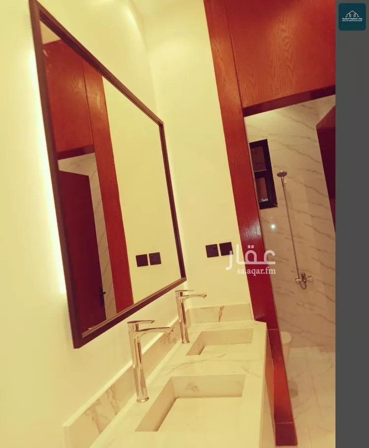 فيلا للبيع في شارع الحسين بن رواحة, حي الرمال, مدينة الرياض, منطقة الرياض صورة 2