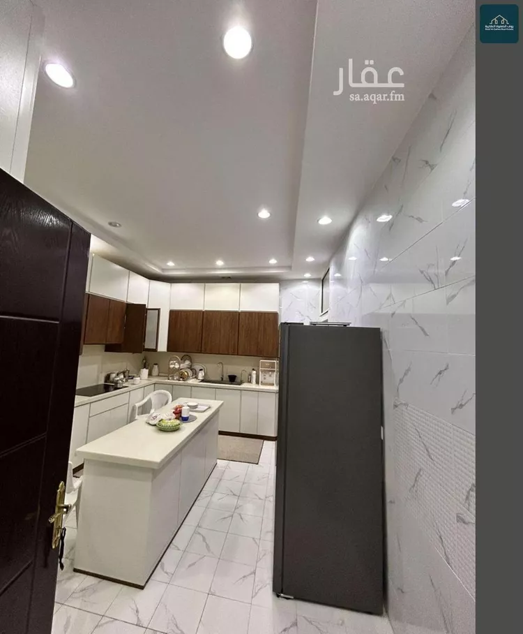 فيلا للبيع في شارع ابن الزبير الغرناطي, حي الرمال, مدينة الرياض, منطقة الرياض 15